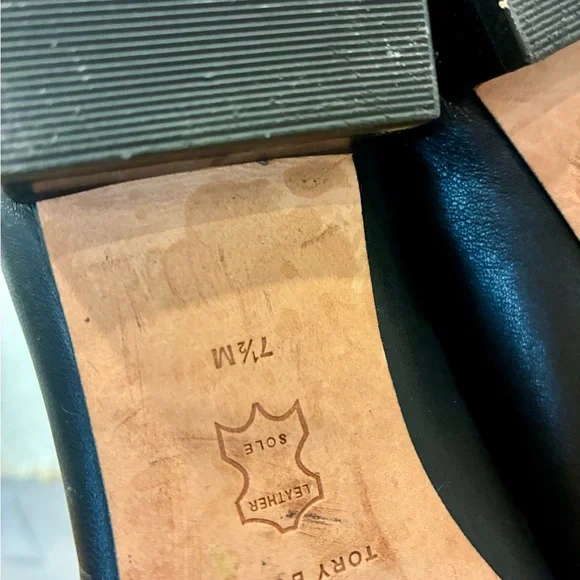 Tory Burch Black Leather Flats with Bow 7.5 - Picture 9 of 9